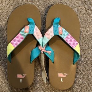 Vineyard Vines Flip Flops